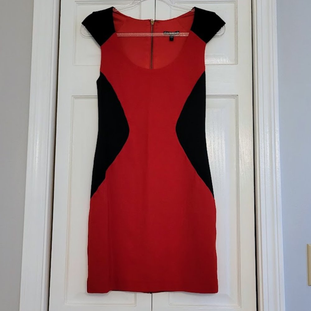 Express Sleeveless Red/Black Dress Size 6